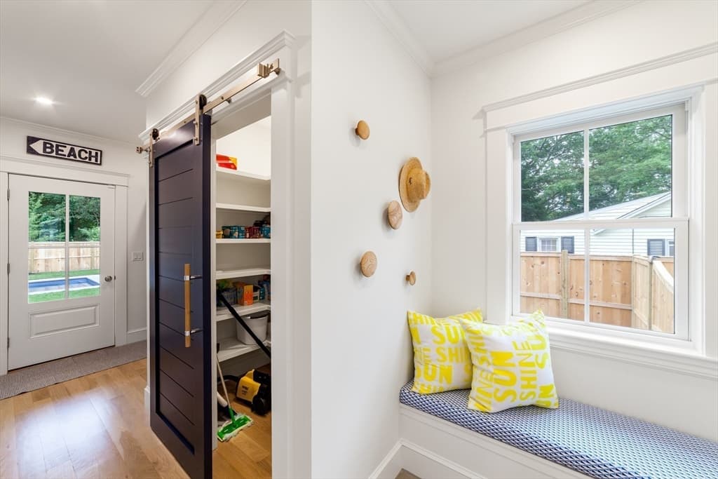 Single Family Residence at 38 Pinehurst Road, Edgartown MA 02539, Edgartown, photo 15 of 39