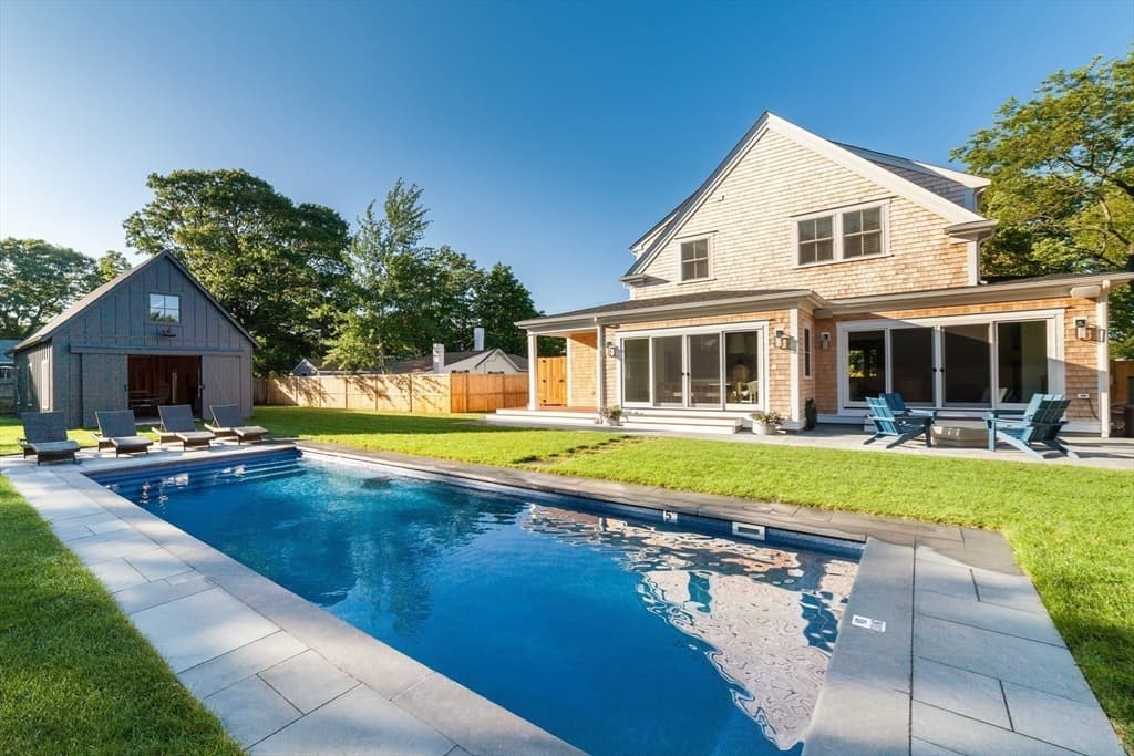 Single Family Residence at 38 Pinehurst Road, Edgartown MA 02539, Edgartown, photo 29 of 39