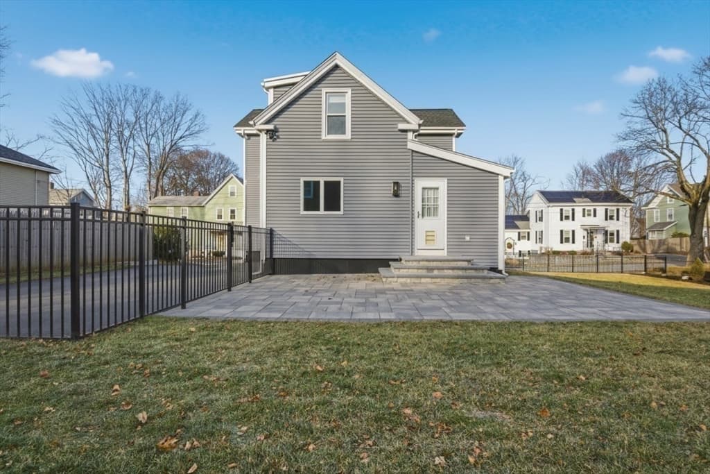 6 Everett Street, Stoneham MA 02180 photo 27