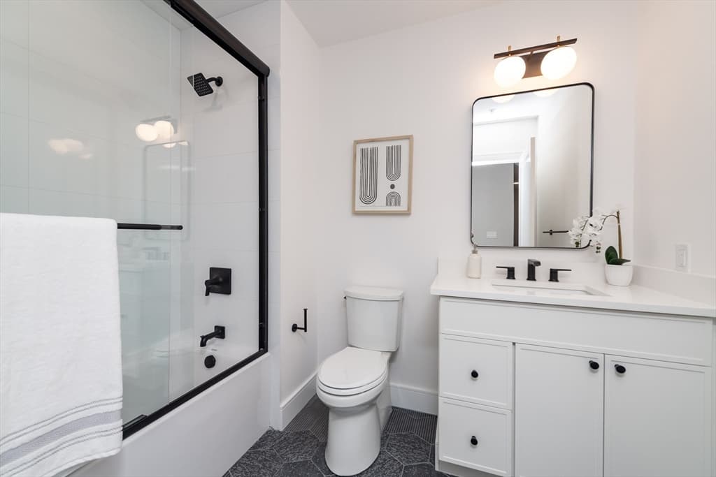 Condominium at 4 Franklin Street # 401, Boston MA 02134, photo 13 of 20