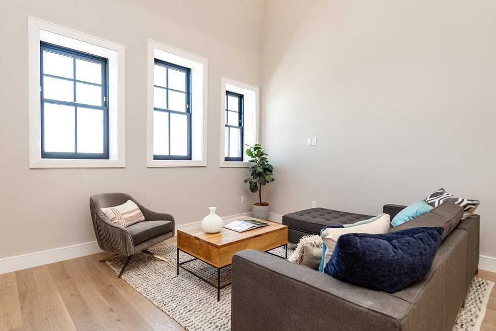 Condominium at 4 Franklin Street # 401, Boston MA 02134, photo 3 of 20