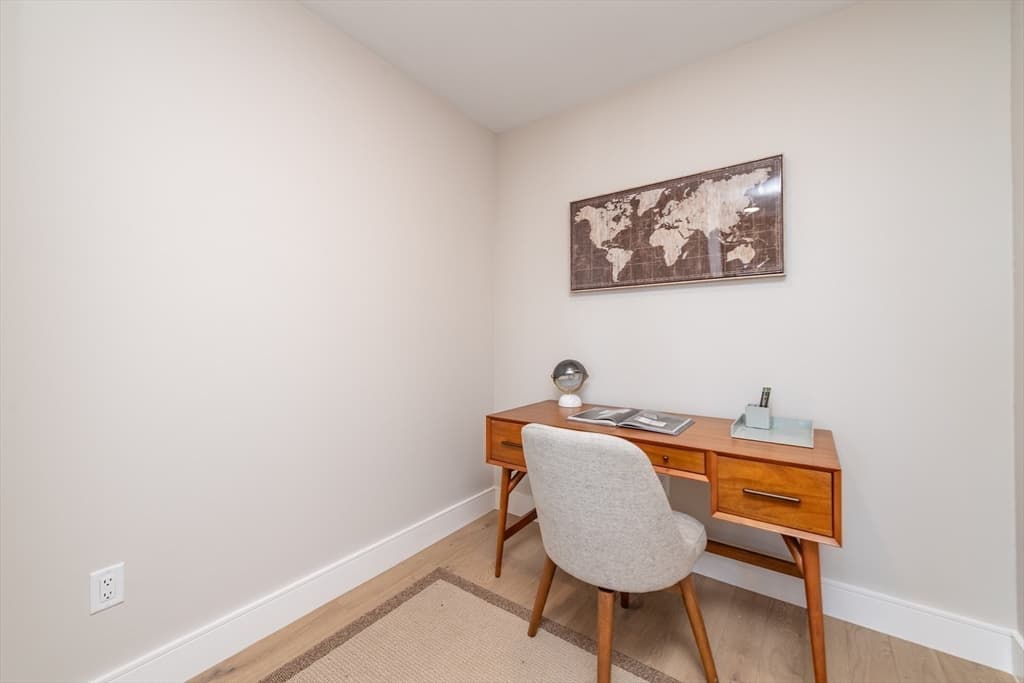 Condominium at 4 Franklin Street # 401, Boston MA 02134, photo 10 of 20