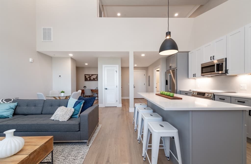 Condominium at 4 Franklin Street # 401, Boston MA 02134, photo 8 of 20
