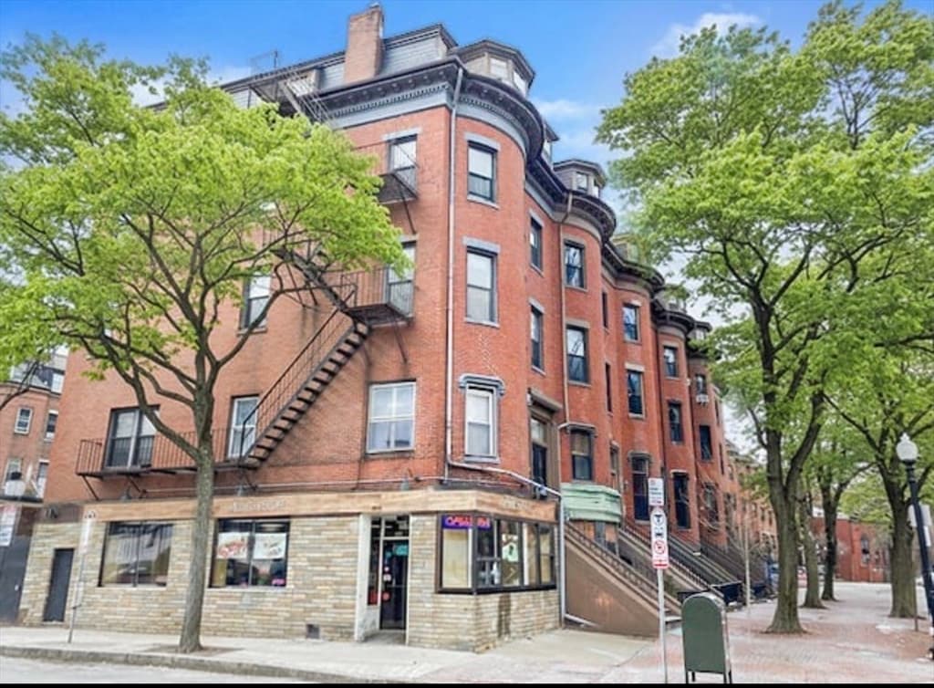 41 Worcester Square # 1, Boston MA 02118