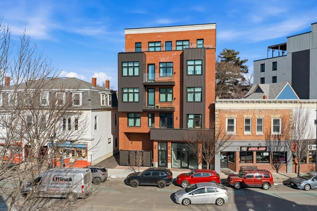 379 Somerville Avenue, Somerville MA 02143