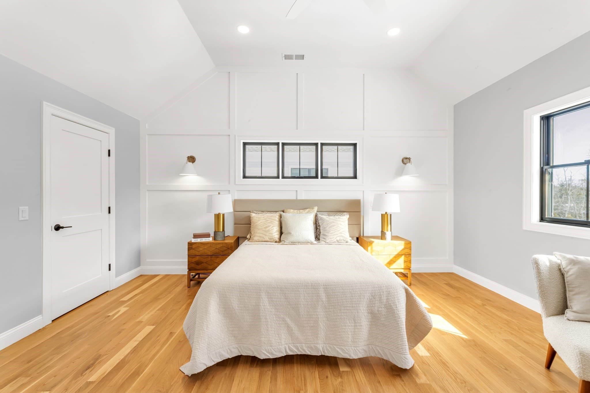 Single Family Residence at 16 Starling Street, Boston MA 02132, photo 11 of 31