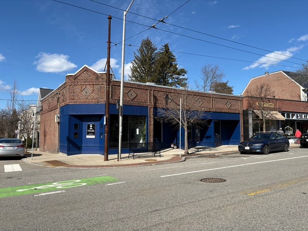 365 Huron Ave, Cambridge MA 02138