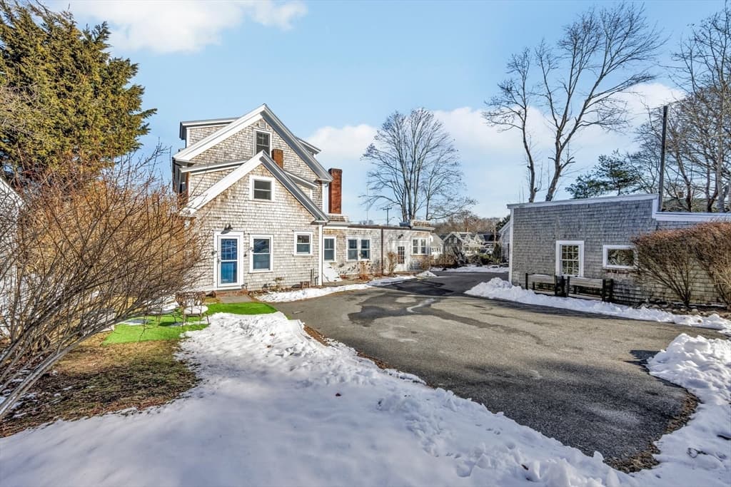 Single Family Residence at 896 Sandwich Rd, Bourne MA 02561, photo 23 of 32