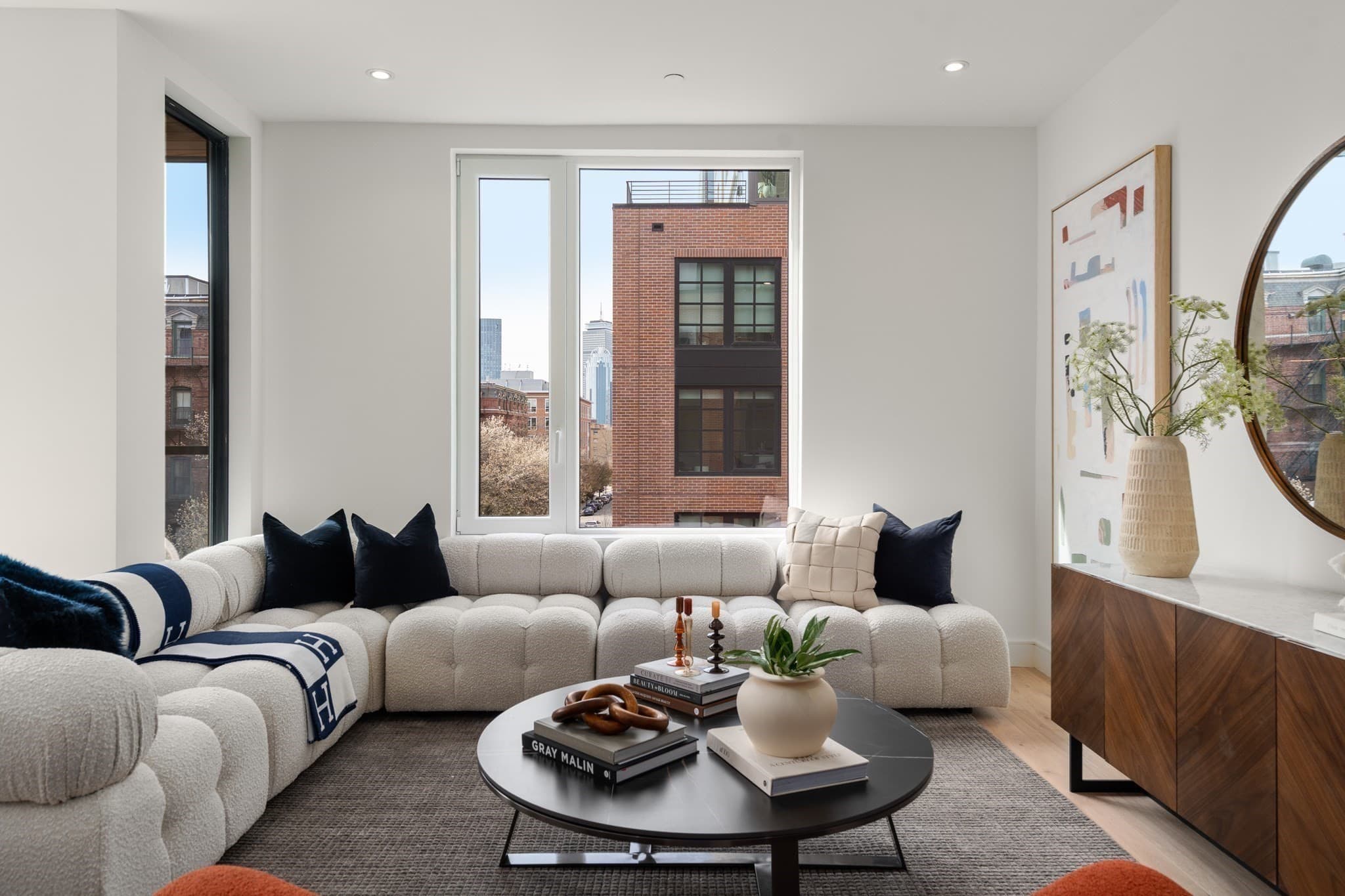 Condominium at 595 Albany Street # 302, Boston MA 02118, photo 9 of 28