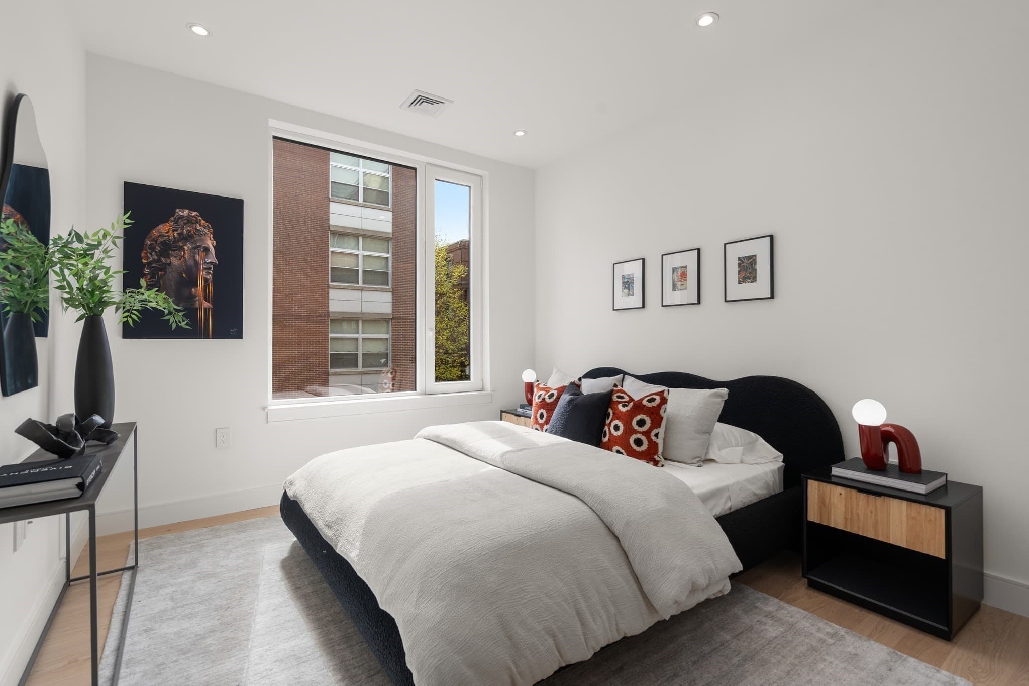 Condominium at 595 Albany Street # 302, Boston MA 02118, photo 15 of 28