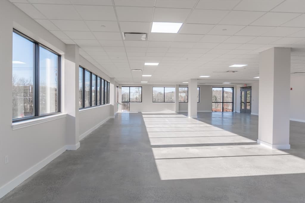 Commercial Sale at 9 Pleasant St Connector, Framingham MA 01701, photo 9 of 18