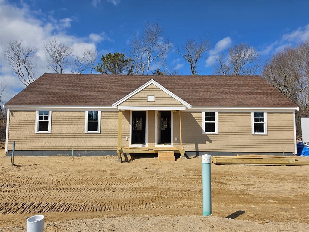 Condominium at 87 Acapesket Rd # 3A, Falmouth MA 02536, Falmouth, photo 14 of 18