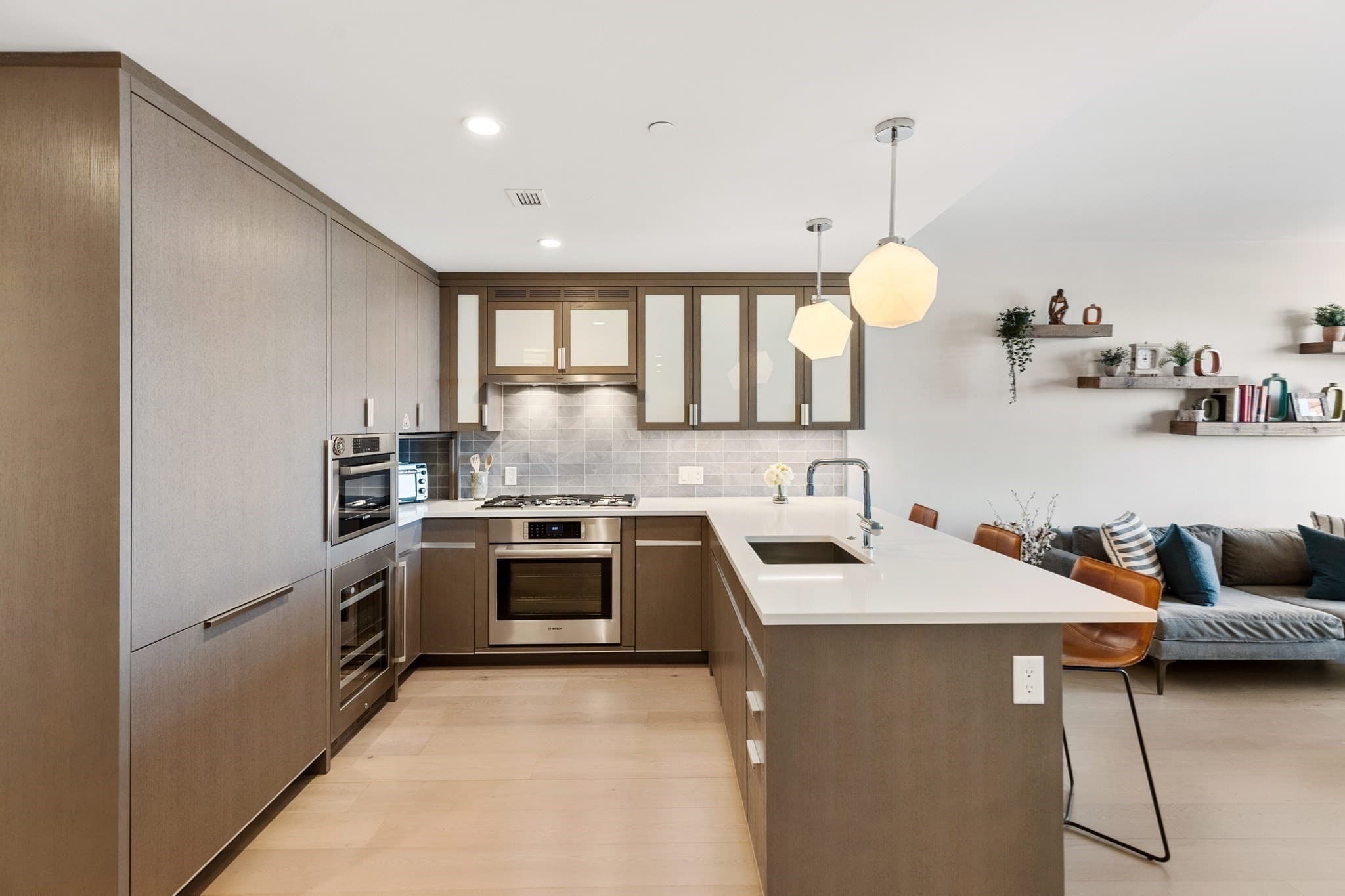 Condominium at 100 Lovejoy Wharf # 9F, Boston MA 02114, photo 2 of 20