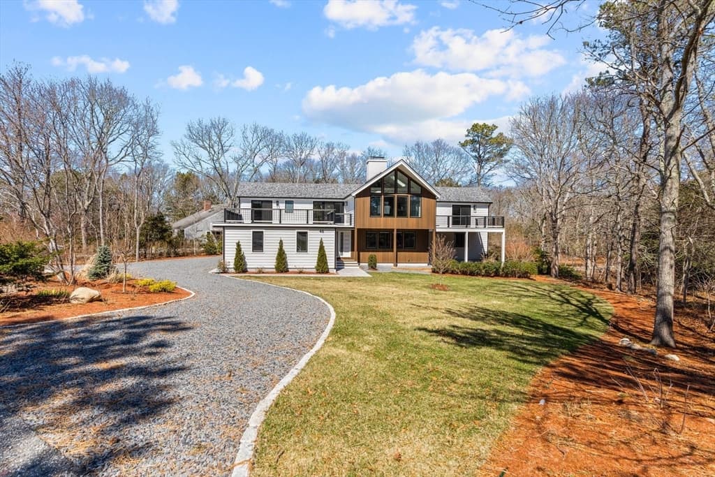 46 Greensward Circle, Mashpee MA 02649 photo 2