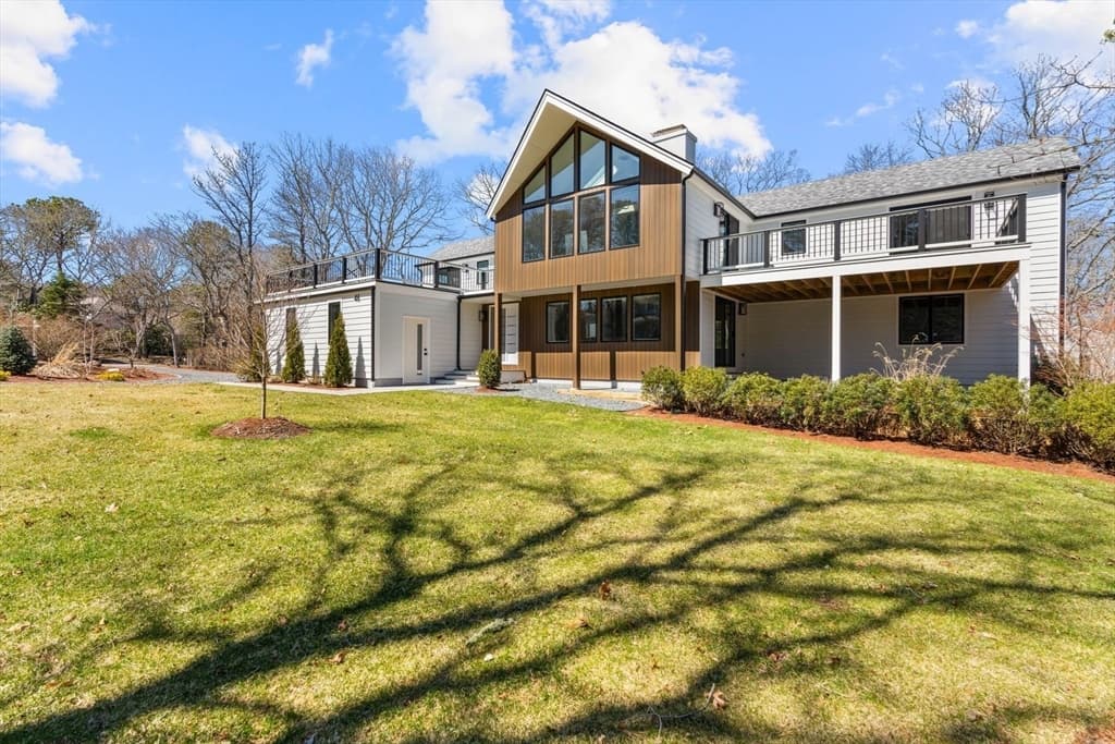 46 Greensward Circle, Mashpee MA 02649 photo 3