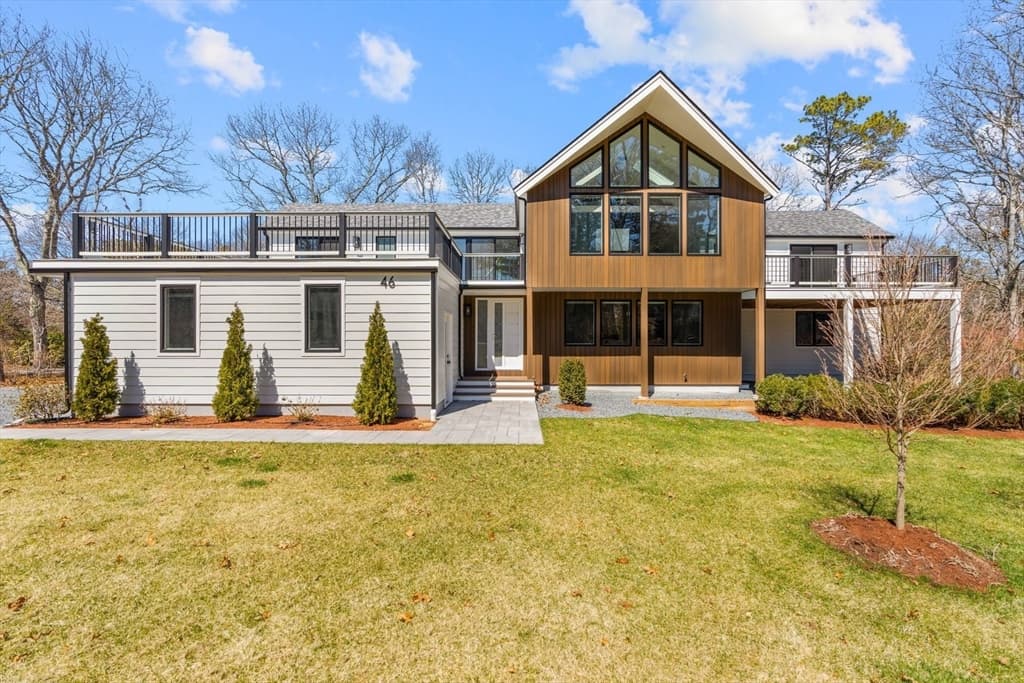 46 Greensward Circle, Mashpee MA 02649