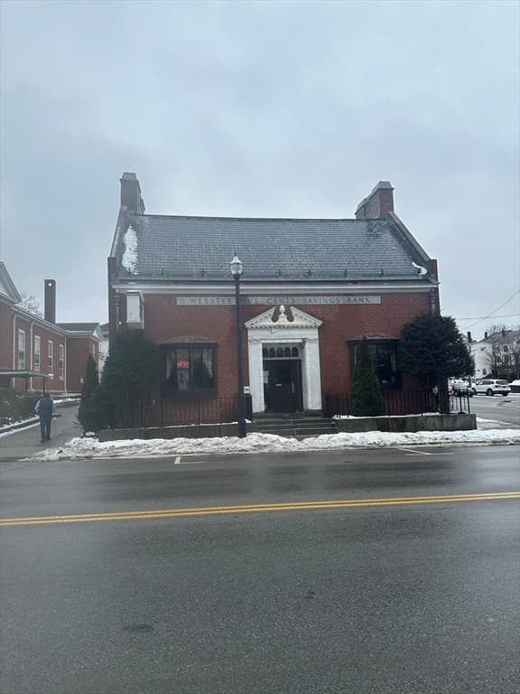 Commercial Sale at 290 Main St, Webster MA 01570, photo 2 of 27