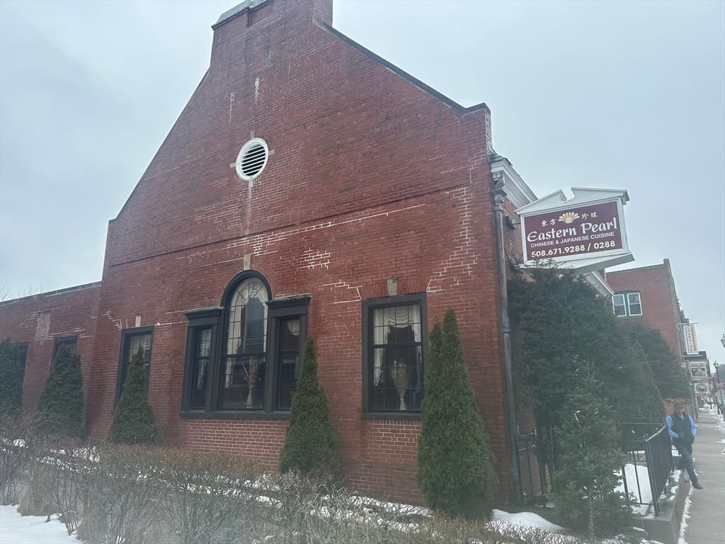 290 Main St, Webster MA 01570