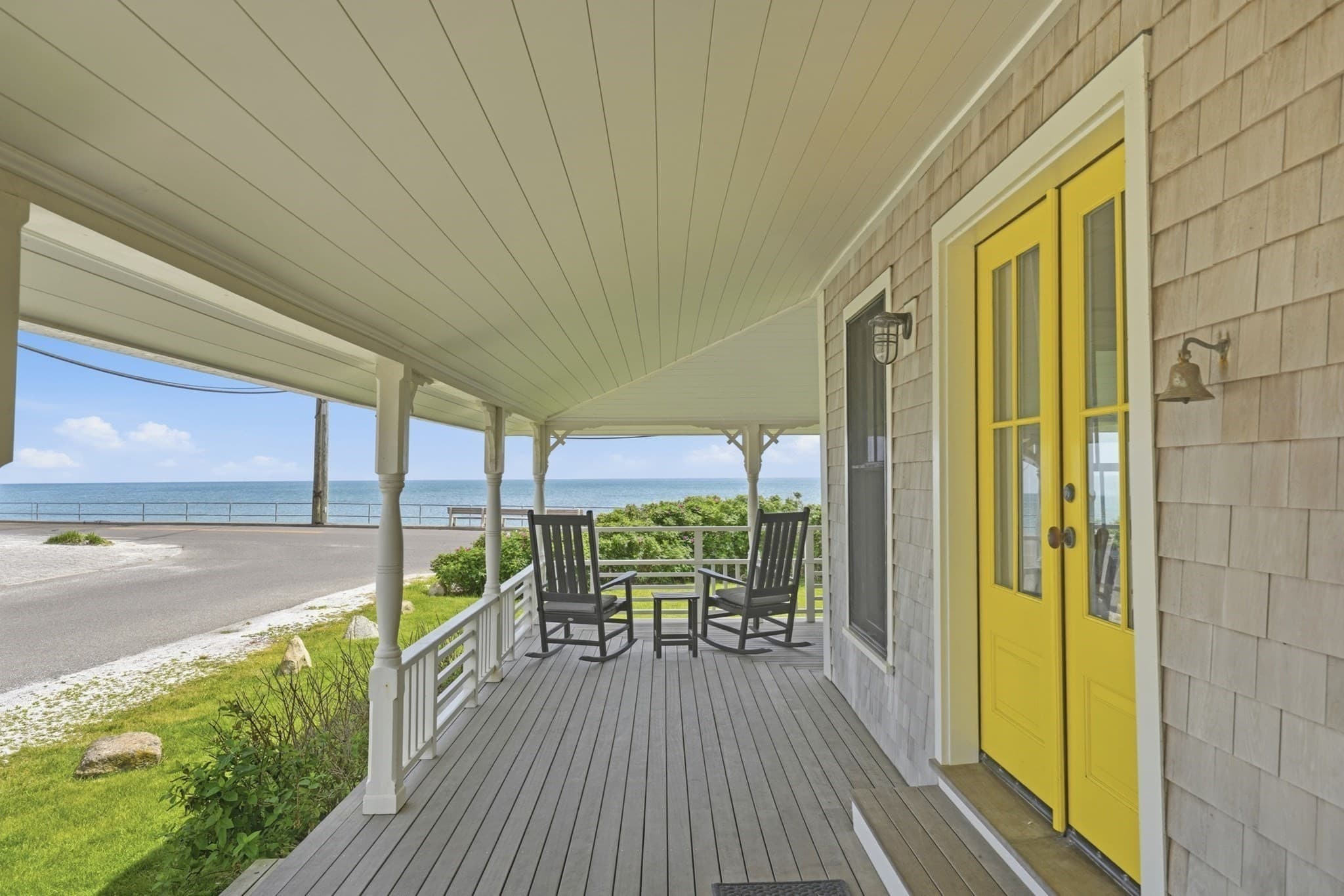 Single Family Residence at 4 Canonicus Ave, Oak Bluffs MA 02557, photo 4 of 42