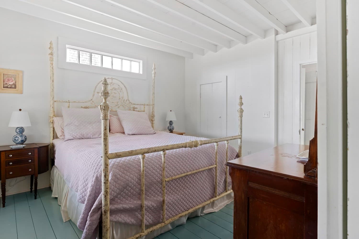 Single Family Residence at 6 Brewster Ave, Oak Bluffs MA 02557, photo 17 of 34