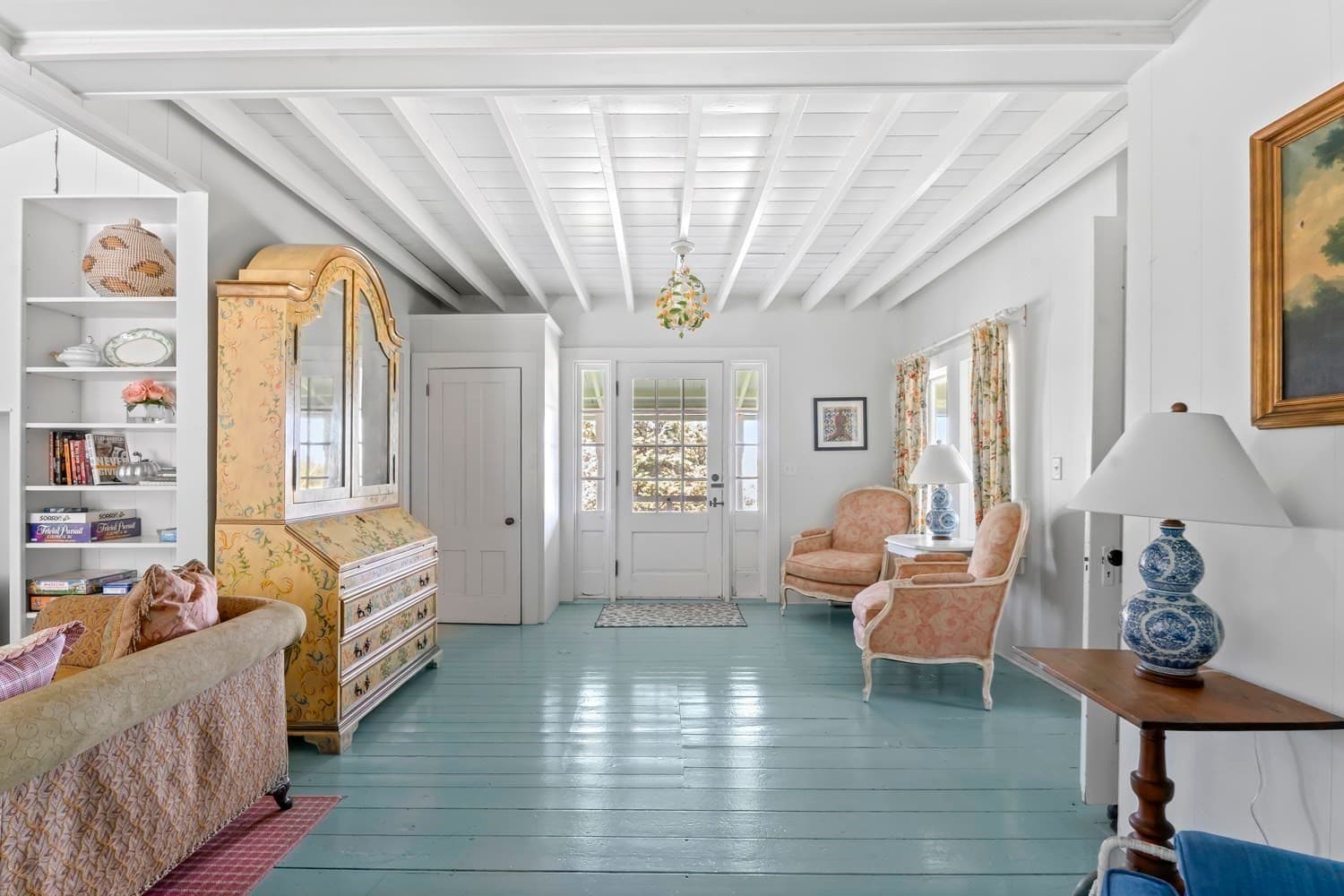 Single Family Residence at 6 Brewster Ave, Oak Bluffs MA 02557, photo 16 of 34