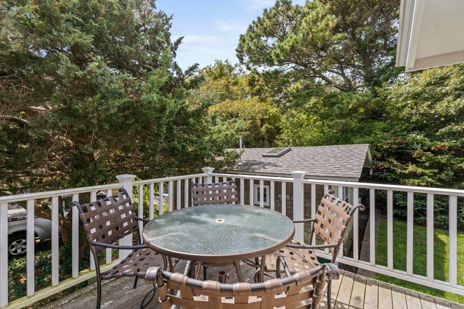 Single Family Residence at 6 Brewster Ave, Oak Bluffs MA 02557, photo 11 of 34