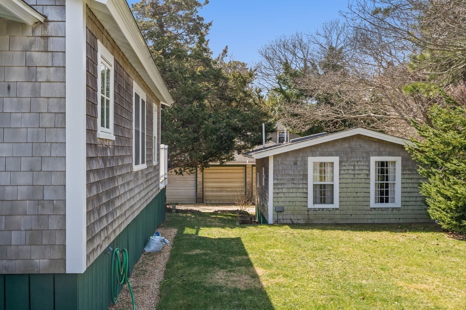 Single Family Residence at 6 Brewster Ave, Oak Bluffs MA 02557, photo 29 of 34