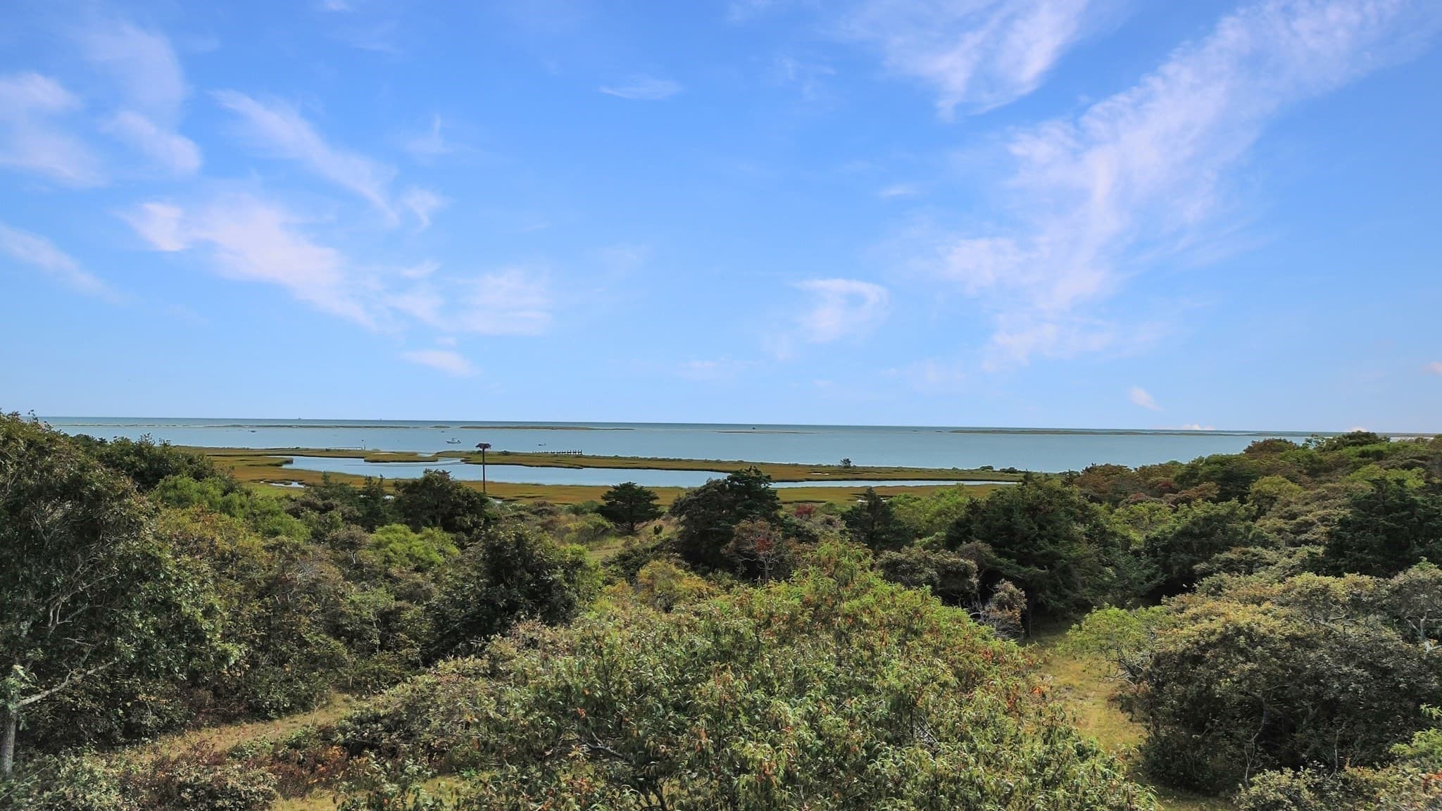 Residential at 9 Maqua Way, Edgartown MA 02539, photo 4 of 10