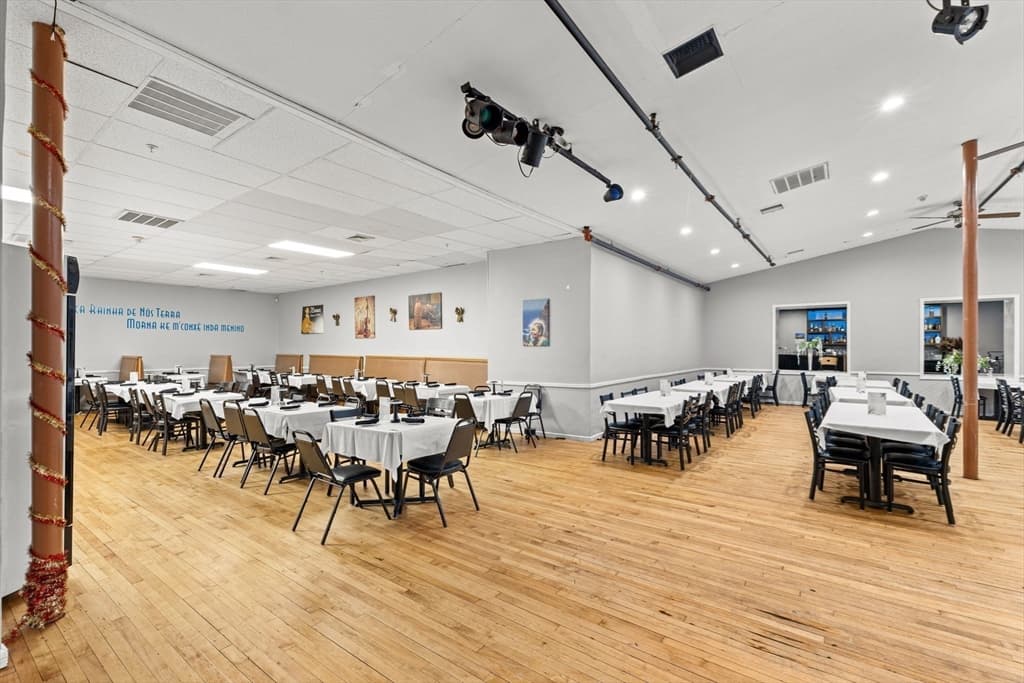 Commercial Sale at 1613-1621 Acushnet Ave, New Bedford MA 02746, New Bedford, photo 6 of 34