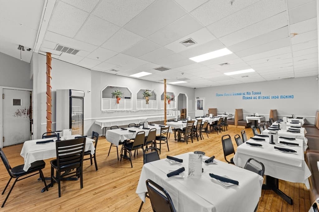 Commercial Sale at 1613-1621 Acushnet Ave, New Bedford MA 02746, New Bedford, photo 4 of 34