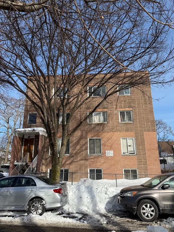 85 Munroe St, Boston MA 02119