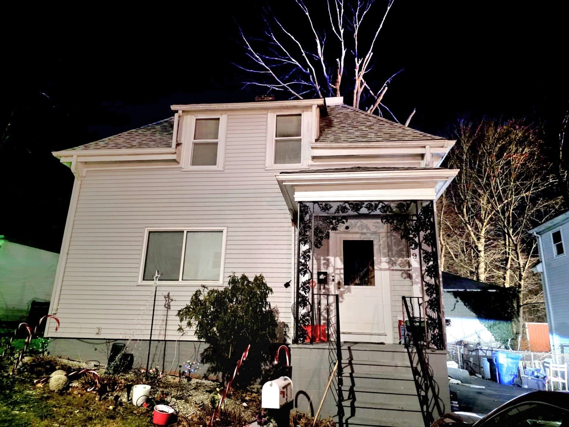 9 Hill St, Taunton MA 02780