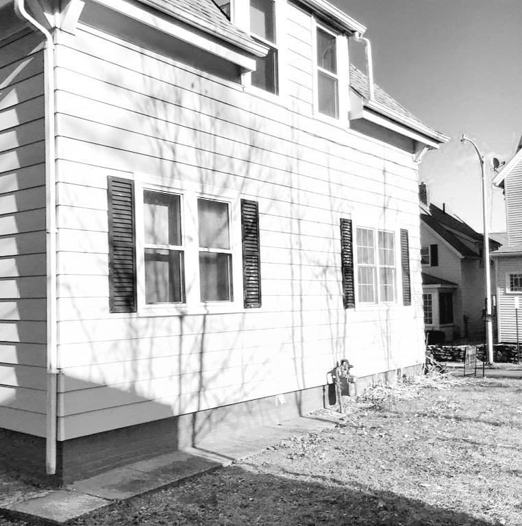 Single Family Residence at 9 Hill St, Taunton MA 02780, photo 8 of 23