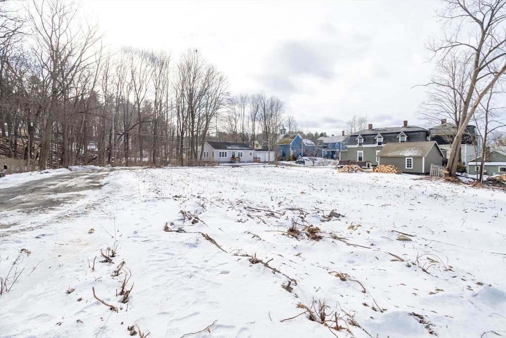 46 Auburn Pl, Athol MA 01364 photo 12