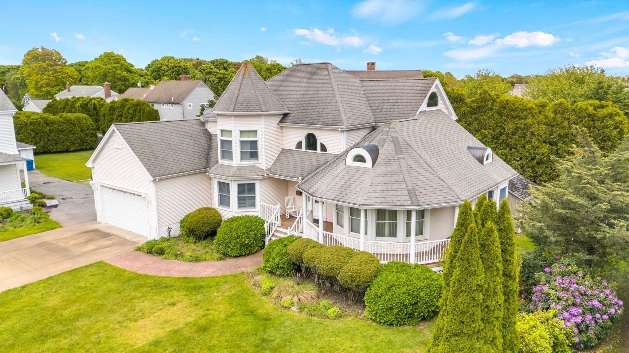 Single Family Residence at 276 Shore St, Falmouth MA 02540, photo 2 of 41
