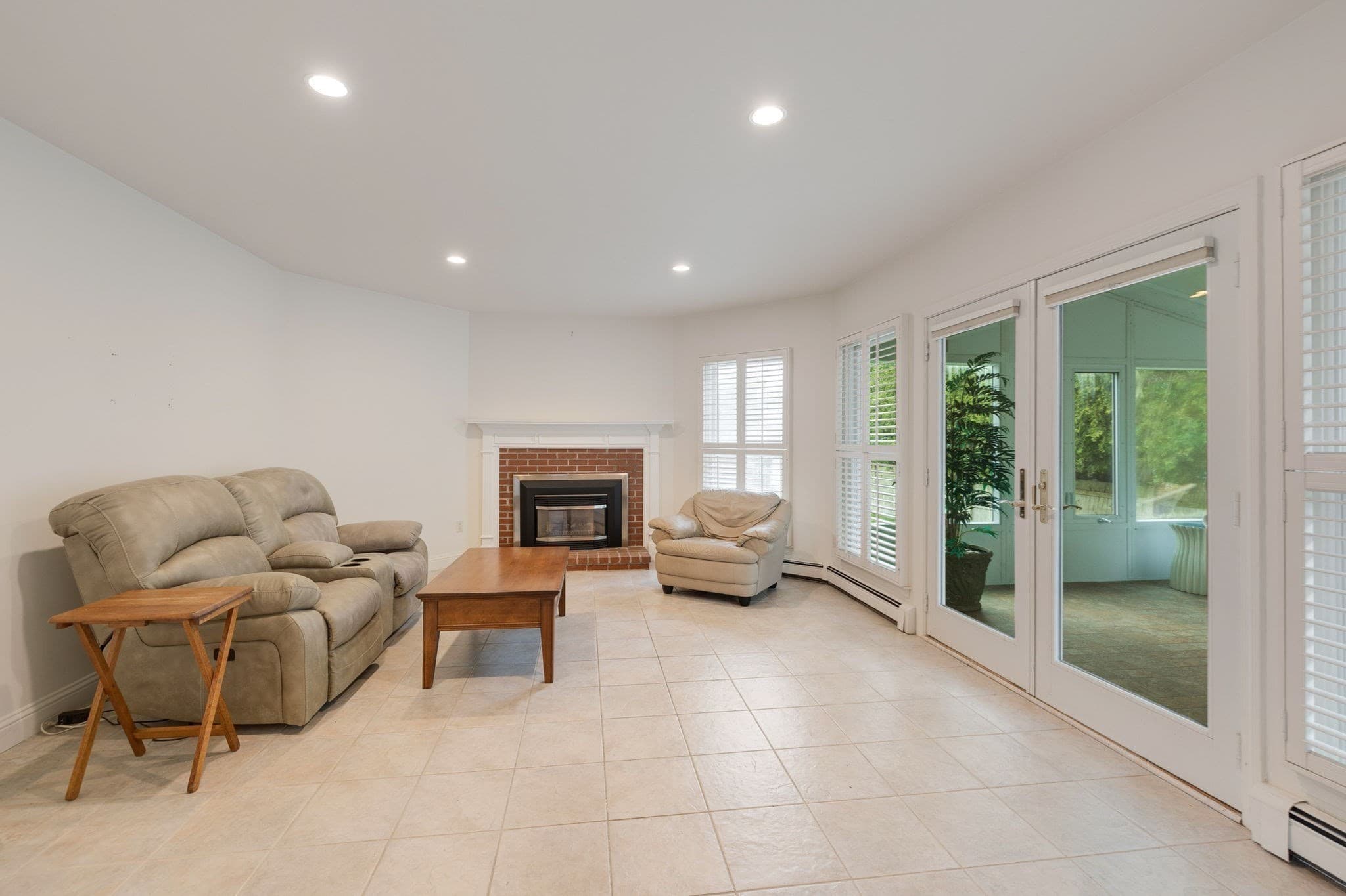 Single Family Residence at 276 Shore St, Falmouth MA 02540, photo 17 of 41