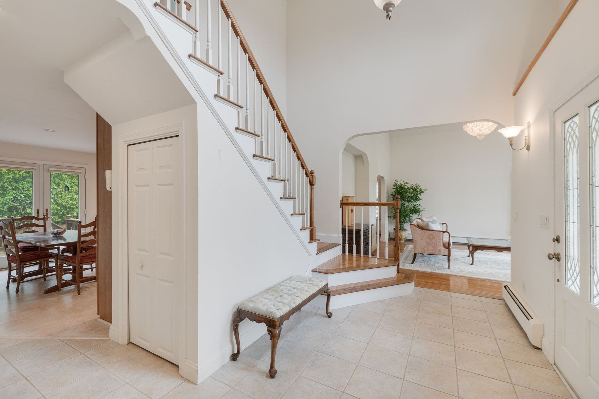 Single Family Residence at 276 Shore St, Falmouth MA 02540, photo 7 of 41