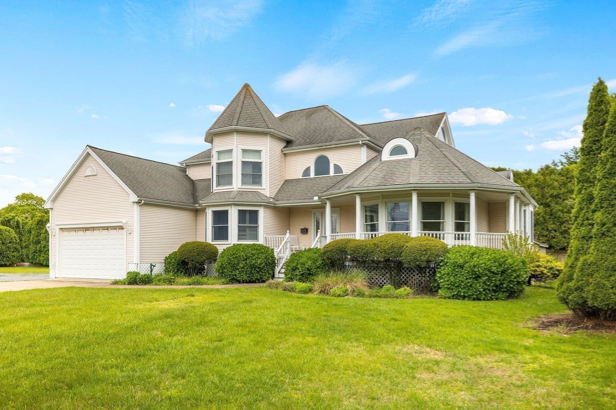 Single Family Residence at 276 Shore St, Falmouth MA 02540, photo 37 of 41