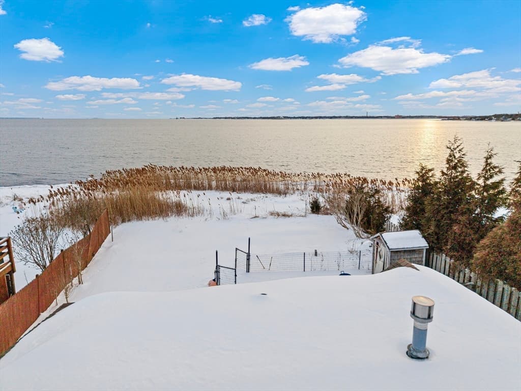 27 Bayview Ave, Fairhaven MA 02719 photo 10