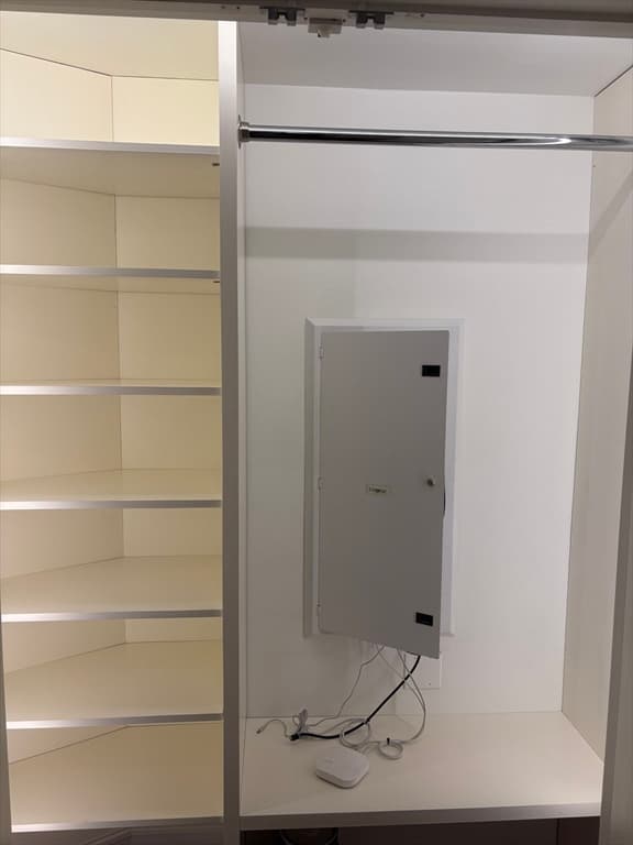 Condominium at 2 Battery Wharf # 2508, Boston MA 02109, photo 23 of 24