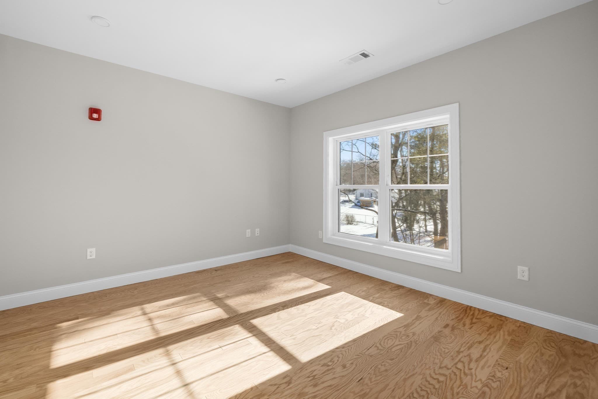 Condominium at 485 Blue Hills Parkway # 13, Milton MA 02186, Milton, photo 12 of 19