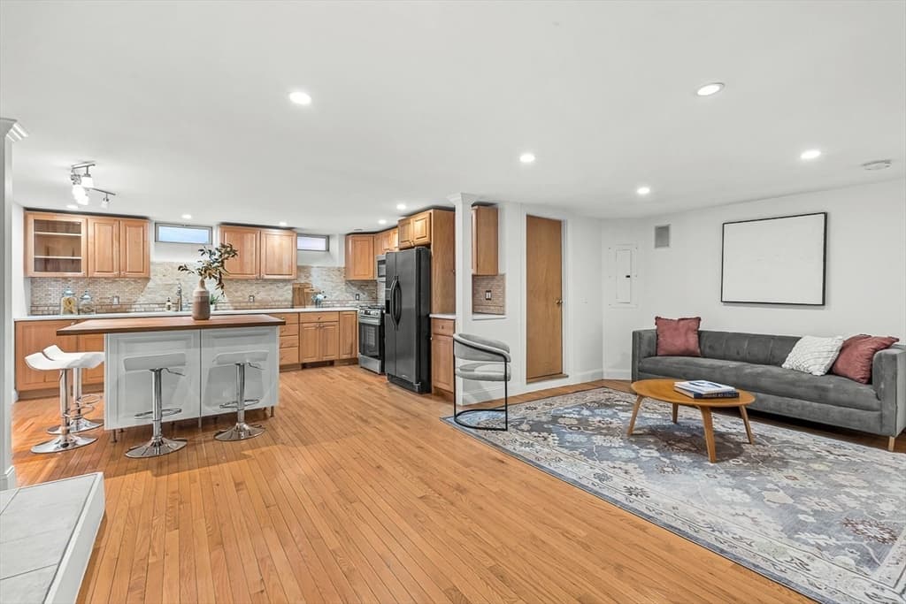 Multi Family at 30 2nd Street, Cambridge MA 02141, Cambridge, photo 27 of 42