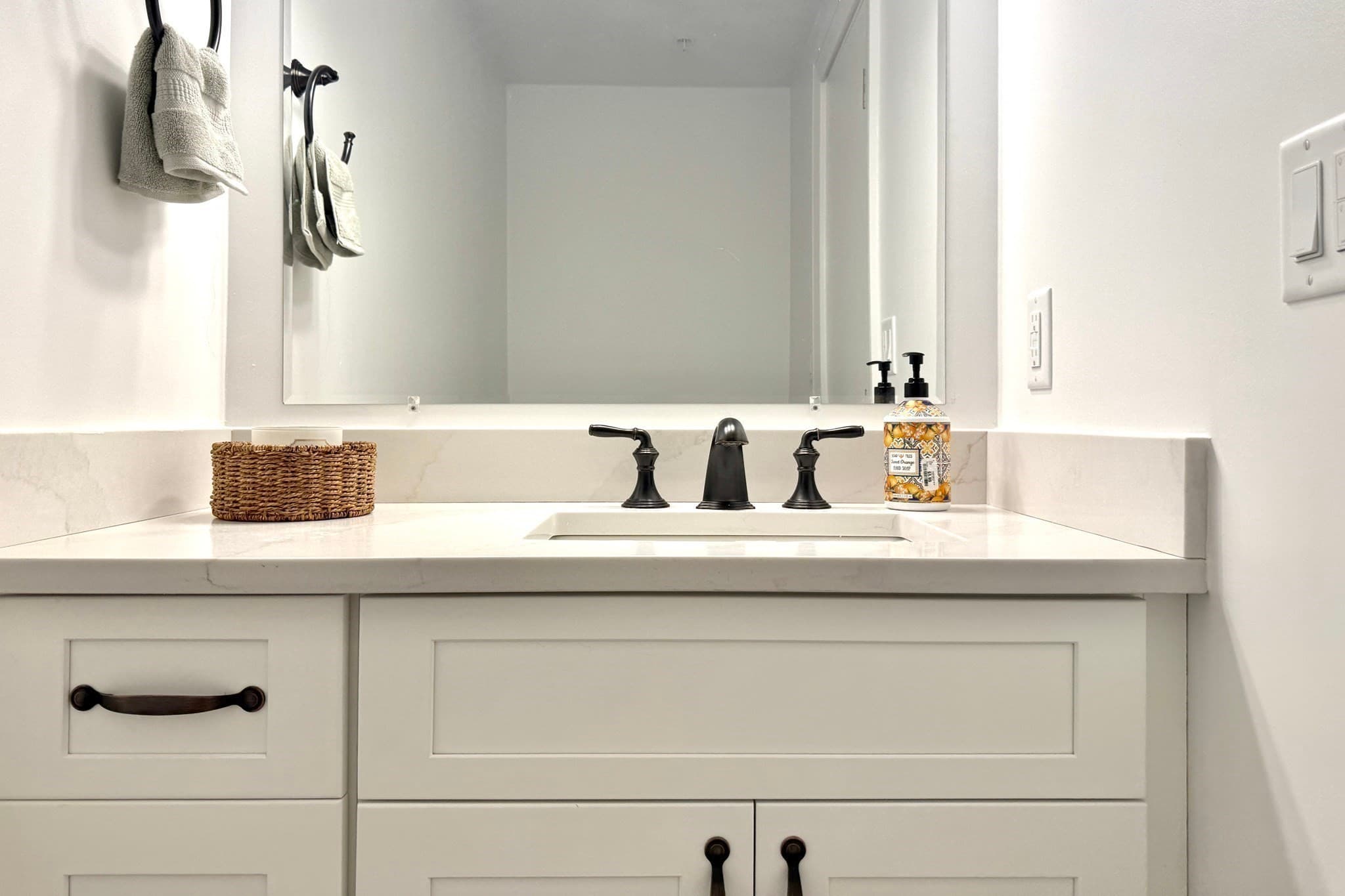 Condominium at 165 Everett St # 7, Boston MA 02128, photo 21 of 28