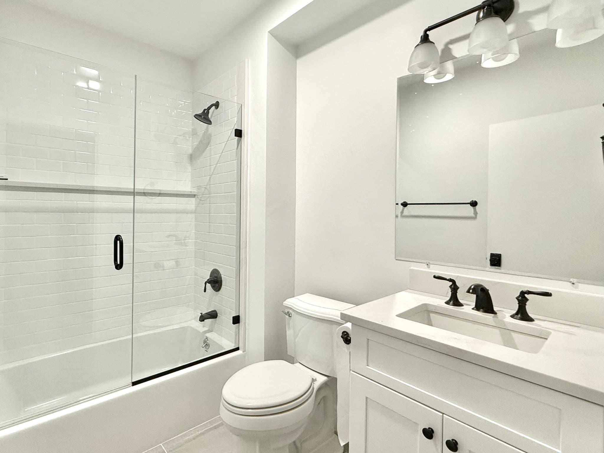 Condominium at 165 Everett St # 1, Boston MA 02128, Boston, photo 3 of 5