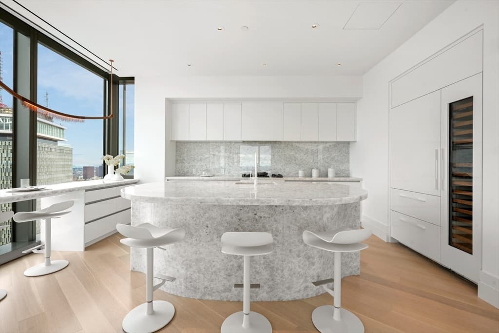 1 Dalton St # 5801, Boston MA 02199 photo 12