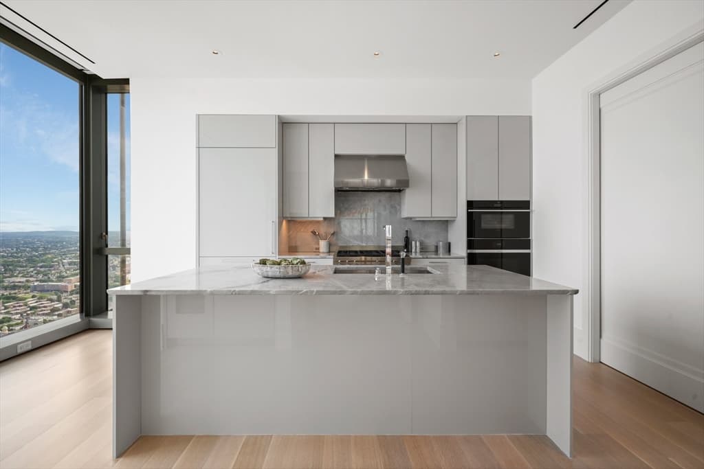 1 Dalton St # 5802, Boston MA 02199 photo 6