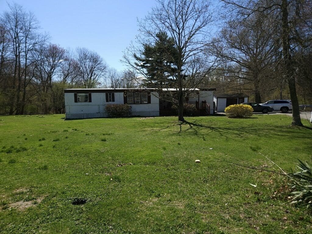 Mobile Home at 399 Danforth St, Taunton MA 02780, photo 11 of 24