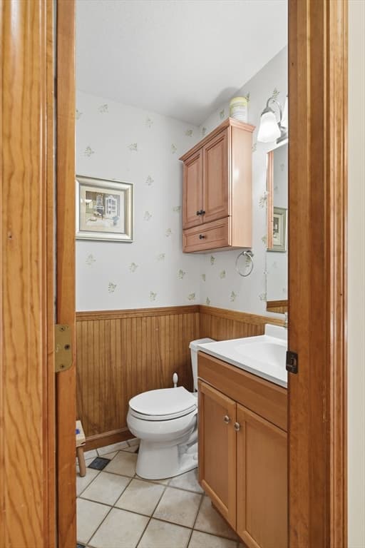 Single Family Residence at 42 Clark St, Northampton MA 01062, Northampton, photo 7 of 42