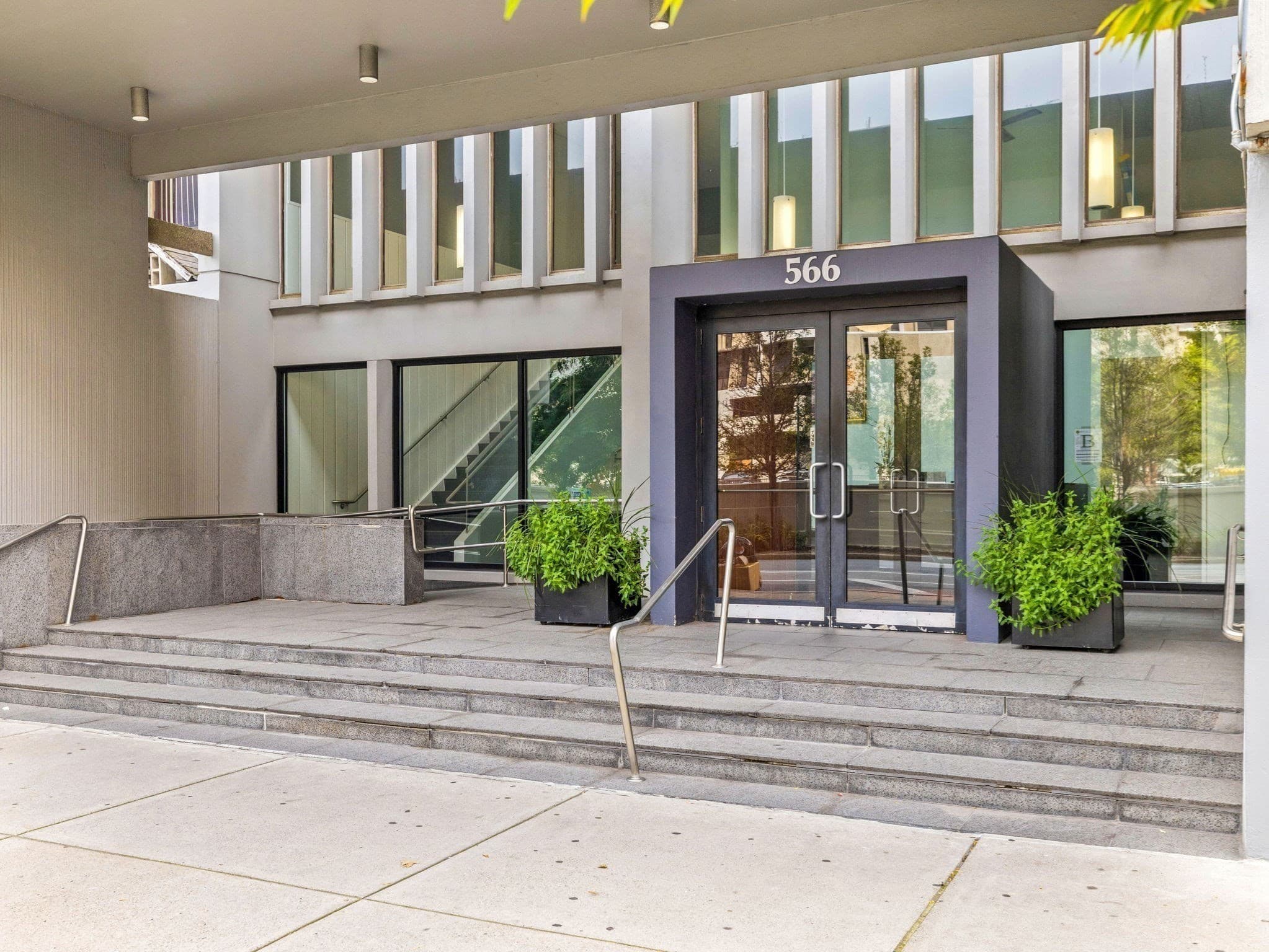 Stock Cooperative at 566 Commonwealth Ave # 401, Boston MA 02215, photo 20 of 23