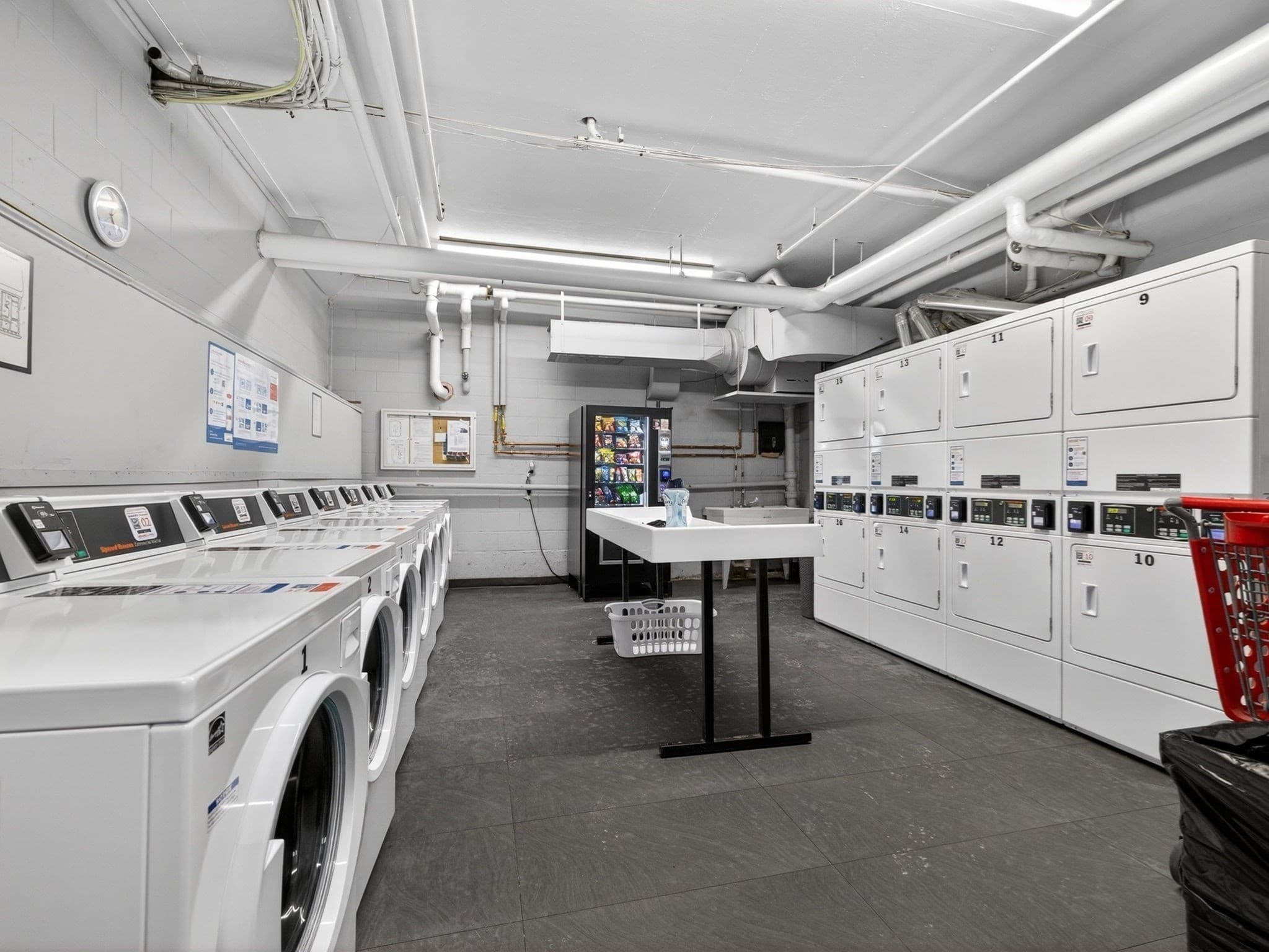 Stock Cooperative at 566 Commonwealth Ave # 401, Boston MA 02215, photo 18 of 23